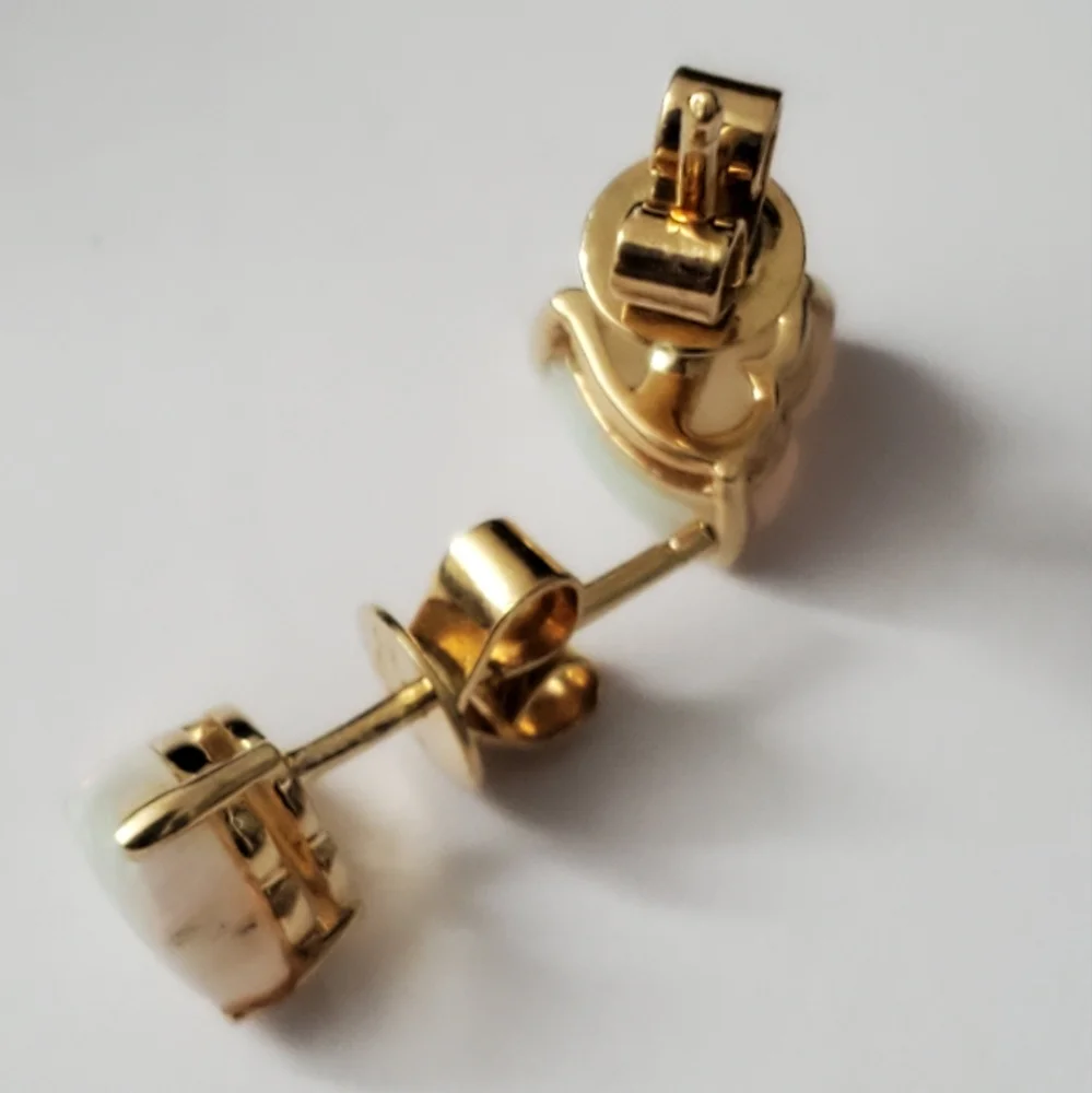 18K Gold Opal Heart Earrings - Picture 4 of 7